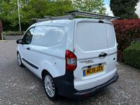 FORD TRANSIT COURIER