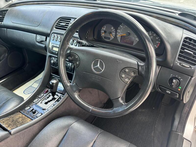 MERCEDES-BENZ 180